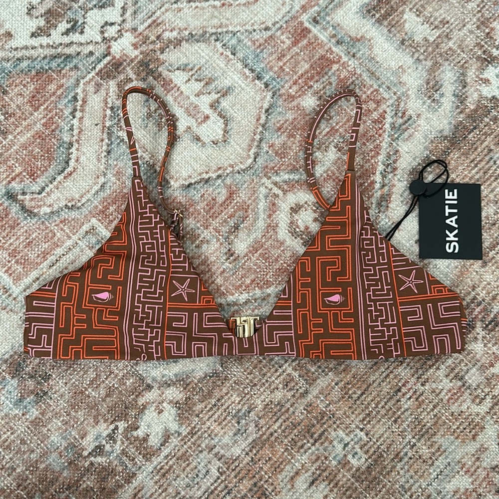 Skatie Gisele Top Size Small